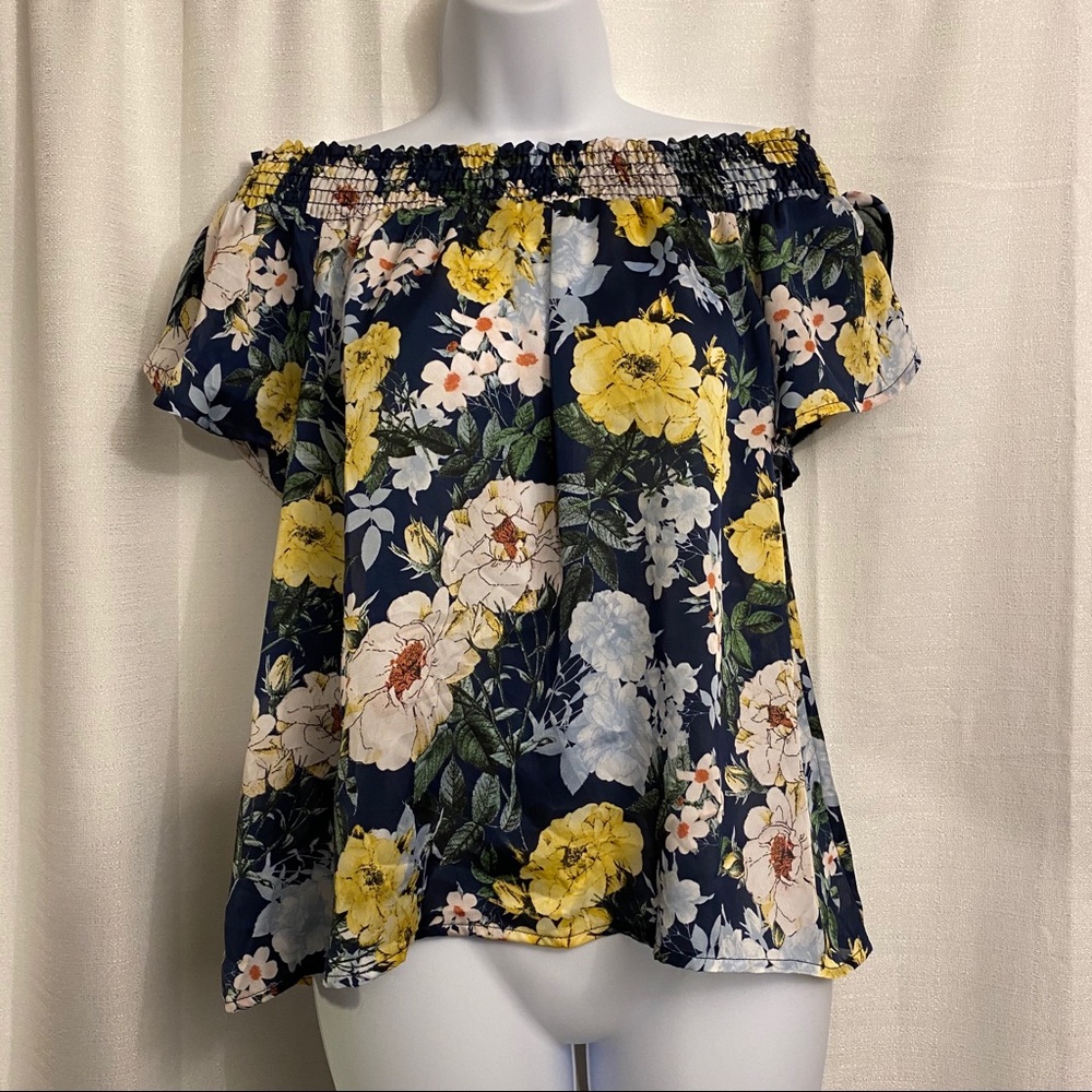 Coverstitched Off Shoulder Floral Top NWT